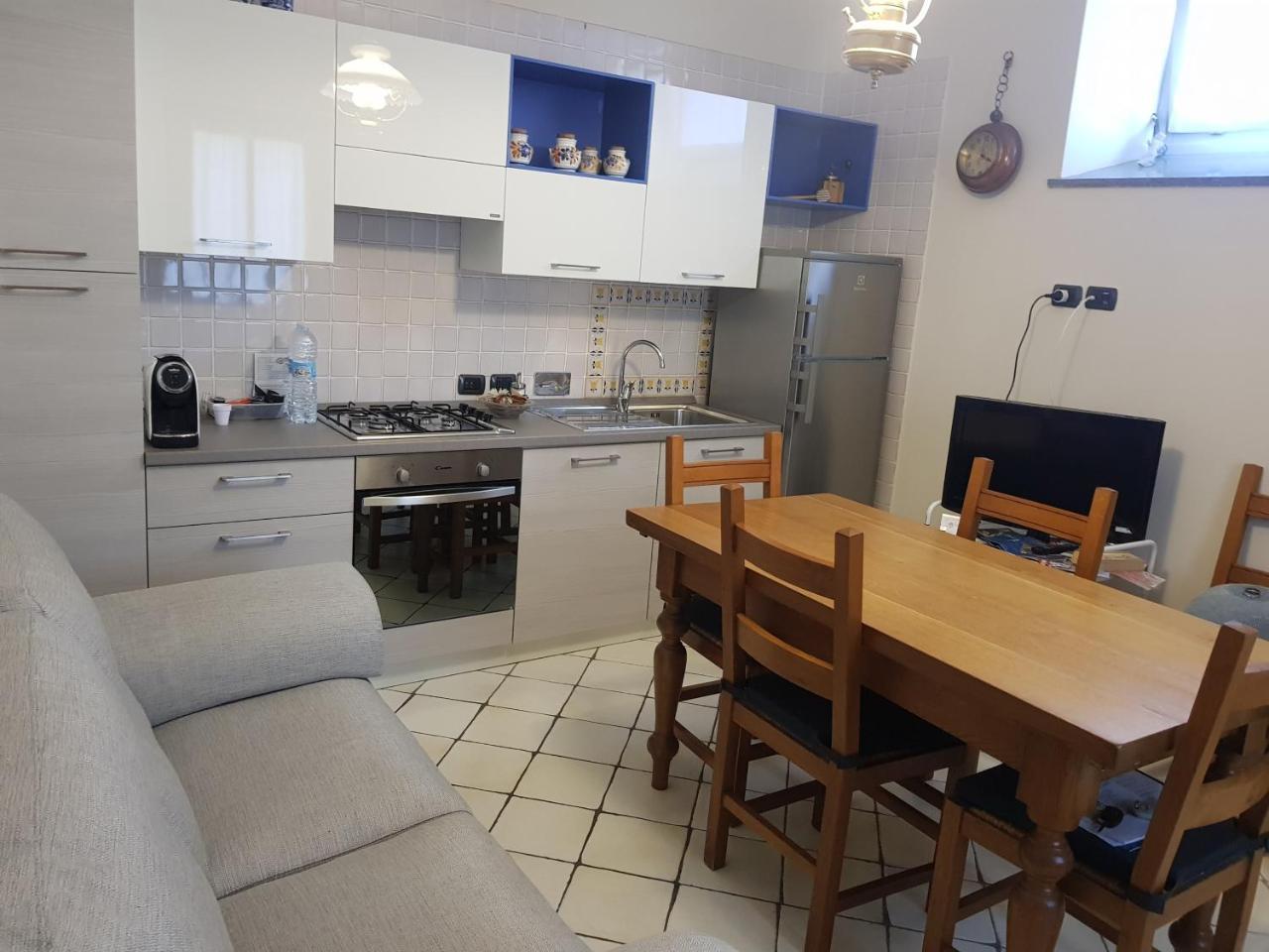 La Morona Bed & Breakfast Rocchetta Tanaro Bagian luar foto