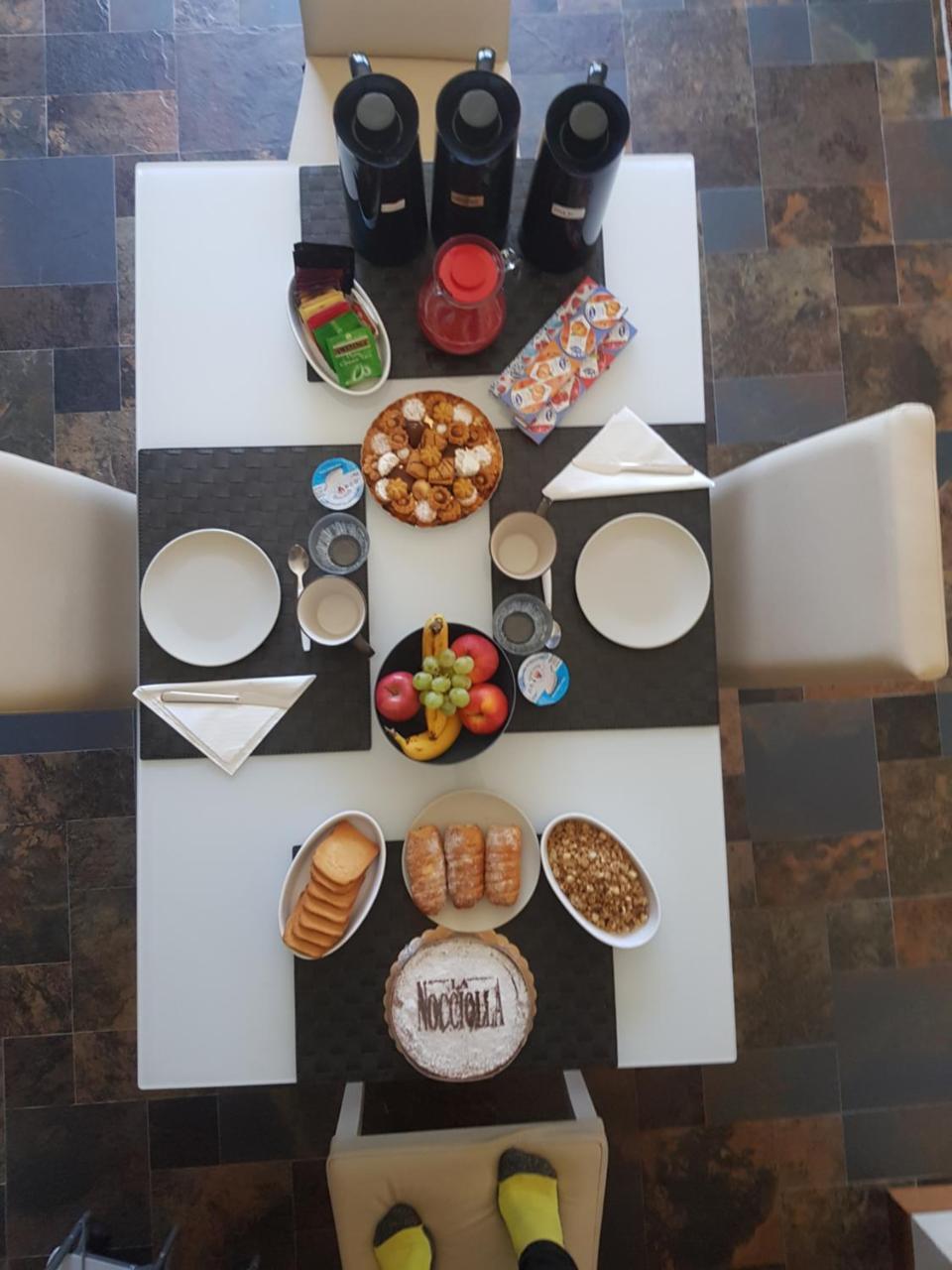 La Morona Bed & Breakfast Rocchetta Tanaro Bagian luar foto