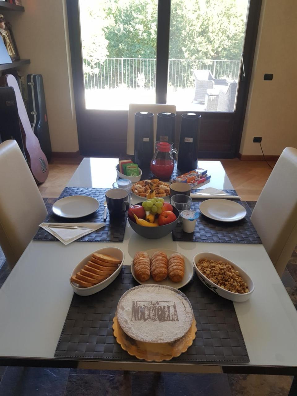 La Morona Bed & Breakfast Rocchetta Tanaro Bagian luar foto